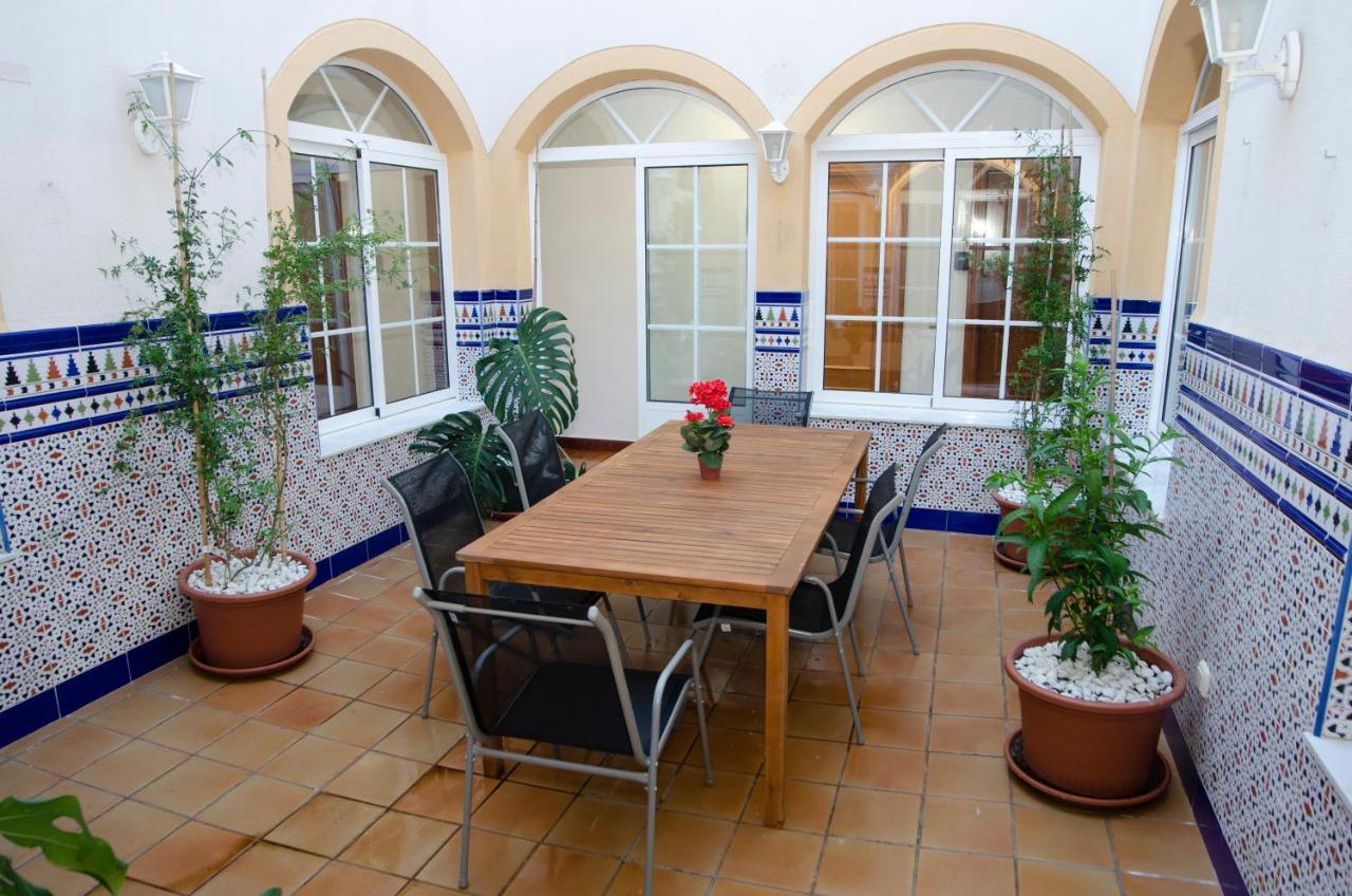 Casa Del Patio Andaluz Hotel Malaga Exterior photo